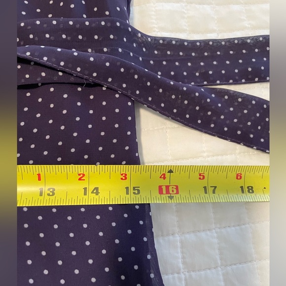 H&M 50s Style Collared Polkadot Dress With Cap Sleeves - Picture 2 of 11